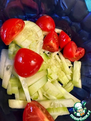 Салат с морковью и коктейльными томатами Салат с морковью и коктейльными томатами