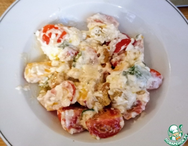 Салат с нектаринами, помидорами и фета Салат с нектаринами, помидорами и фета