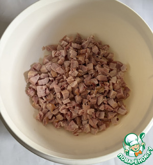 Салат с пастой и курицей "Копчёный"