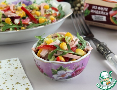 Салат с пекинской капустой и колбасой Салат с пекинской капустой и колбасой