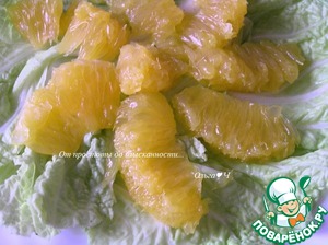 Салат с сыром и апельсином