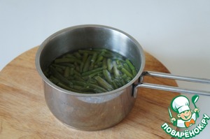 Салат с тушёнкой из индейки