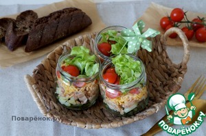 Салат с тушёнкой из индейки