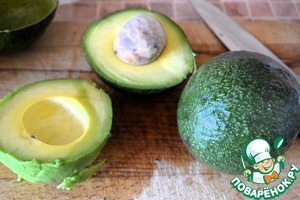 Салат с зелёной гречкой и авокадо Салат с зелёной гречкой и авокадо