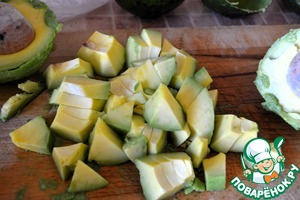 Салат с зелёной гречкой и авокадо Салат с зелёной гречкой и авокадо