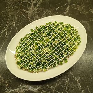 Салат &laquo;Сельдь под зеленой шубкой&raquo;