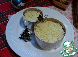 Салат слоёный "Снеговик" Салат слоёный "Снеговик"