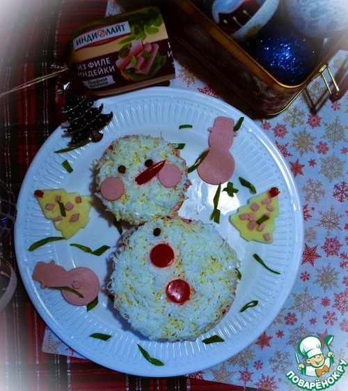 Салат слоёный "Снеговик" Салат слоёный "Снеговик"