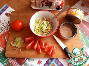 Салат-закуска из тунца и помидора