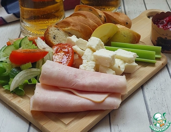 Салатная тарелка с ветчиной Салатная тарелка с ветчиной