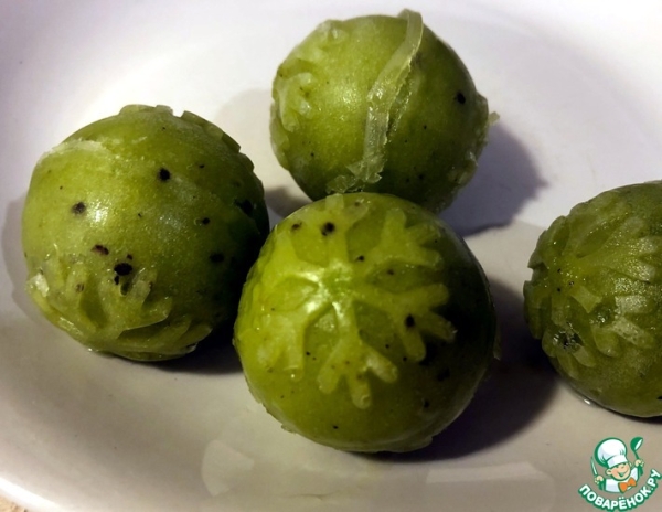 Сферические смузи-снежки из киви