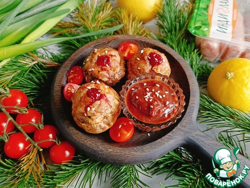 Шампиньоны с купатами и клюквой