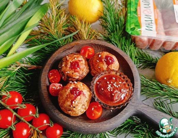 Шампиньоны с купатами и клюквой