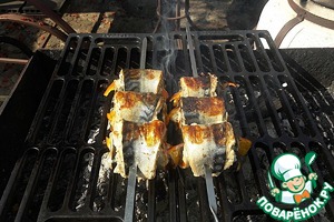 Шашлык из скумбрии с апельсином Шашлык из скумбрии с апельсином