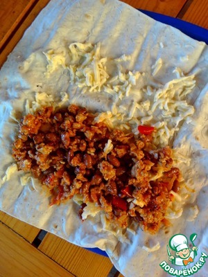 Шаурма-бурито из индейки на гриле Шаурма-бурито из индейки на гриле