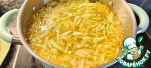 Щи на говяжьем ребре с гречкой