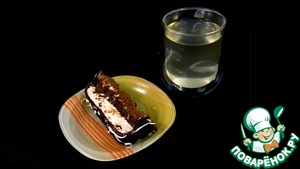 Шоколадный десерт с нежным творожным кремом