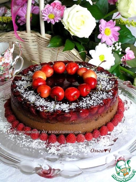 Шоколадный торт с ягодами Шоколадный торт с ягодами