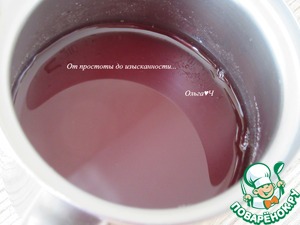 Шоколадный торт с ягодным желе