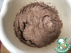 Шоколадный торт с вишней