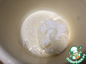 Шоколадный торт с вишней