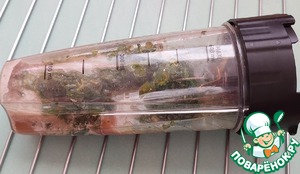 Шпинатно-щавелевый смузи с плодово-ягодным пюре Шпинатно-щавелевый смузи с плодово-ягодным пюре