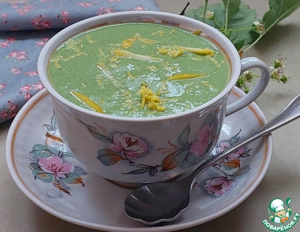 Шпинатный йогуртовый смузи