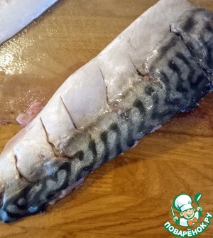 Скумбрия в духовке с картофелем Скумбрия в духовке с картофелем