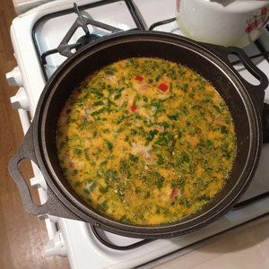 Сливочный суп с курицей и макаронами Сливочный суп с курицей и макаронами