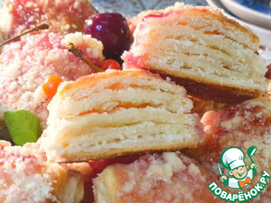 Слоистое печенье с малиновым джемом