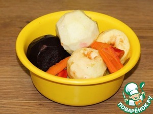 Слоёный салат на праздничный стол Слоёный салат на праздничный стол