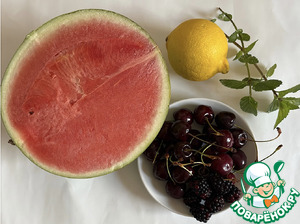 Смузи из арбуза и вишни Смузи из арбуза и вишни