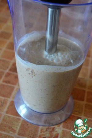 Смузи из банана с финиками Смузи из банана с финиками