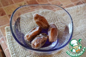 Смузи из банана с финиками Смузи из банана с финиками