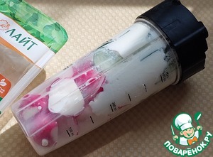 Смузи из редиса к запеченным фрикаделькам Смузи из редиса к запеченным фрикаделькам