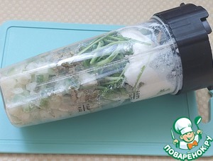 Смузи из стеблей листовой зелени Смузи из стеблей листовой зелени