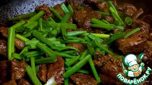 Сочная говяжья печень с луком Сочная говяжья печень с луком