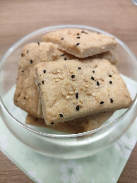 Соленые крекеры на смальце Соленые крекеры на смальце