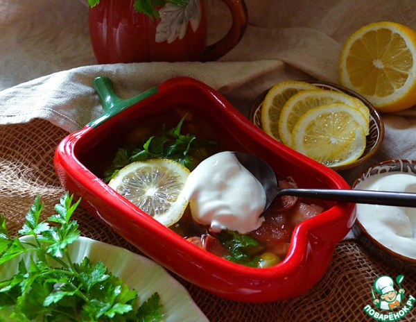Солянка сборная с помидорами