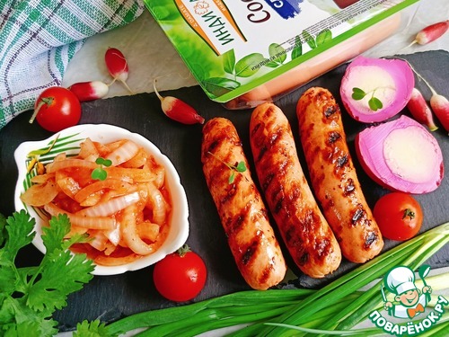 Сосиски с маринованными яйцами и луком Сосиски с маринованными яйцами и луком