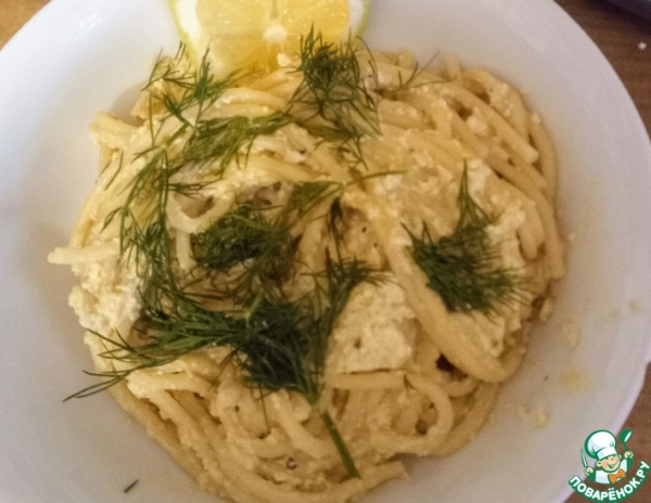 Спагетти с тофу, чесноком и лимоном Спагетти с тофу, чесноком и лимоном