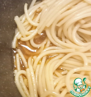 Спагетти со свежими помидорами Спагетти со свежими помидорами