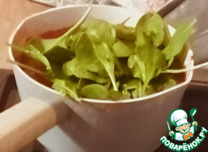 Стью с копчёными креветками, картофелем, шпинатом