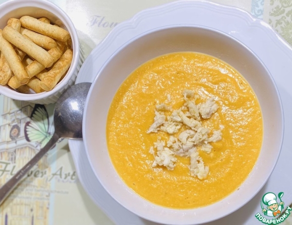 Суп-пюре с бататом и куриной грудкой