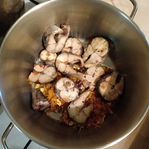 Суп рыбный с перловой крупой Суп рыбный с перловой крупой