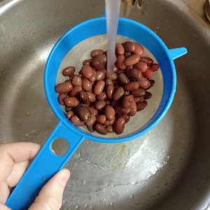 Суп с фасолью и сосисками Суп с фасолью и сосисками