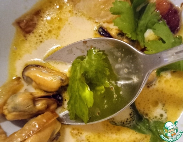 Суп с карри из мидий Суп с карри из мидий