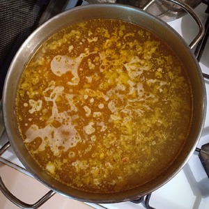 Суп с клецками на курином бульоне Суп с клецками на курином бульоне