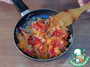 Суп с маринованными огурцами и перловкой Суп с маринованными огурцами и перловкой