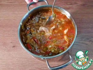 Суп с маринованными огурцами и перловкой Суп с маринованными огурцами и перловкой